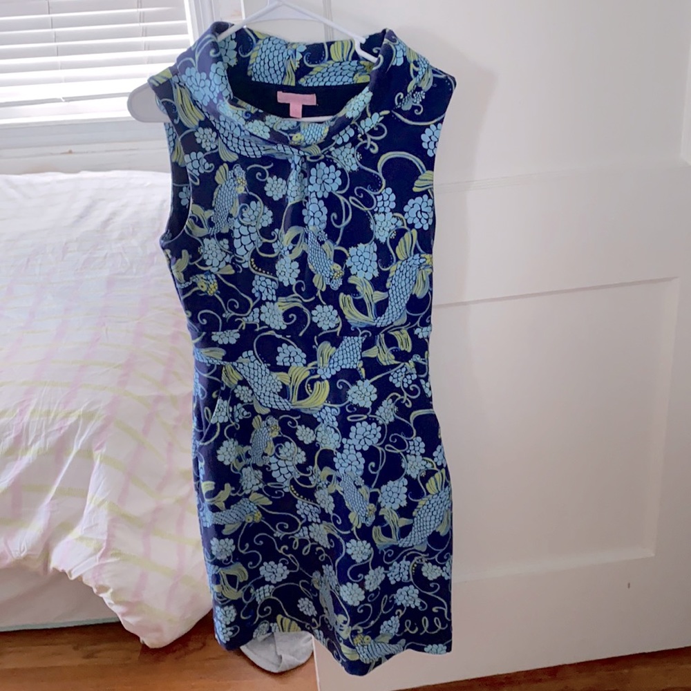 Lily Pulitzer Size 4 navy cocktail dress